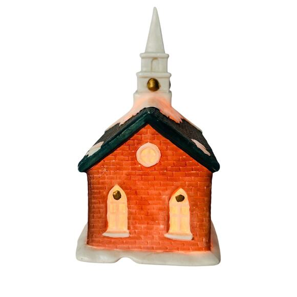 Vintage Holiday Lighted Village Church Chapel W/ 5 Mini Figurines Ceramic - Picture 9 of 16